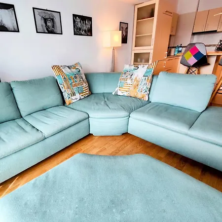 Red Appartement