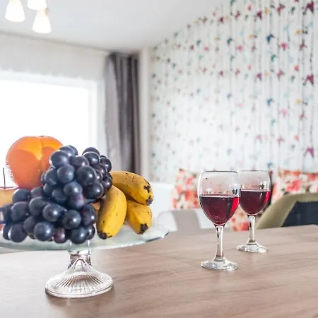 Red Appartement