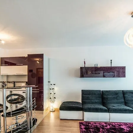 Red Appartement